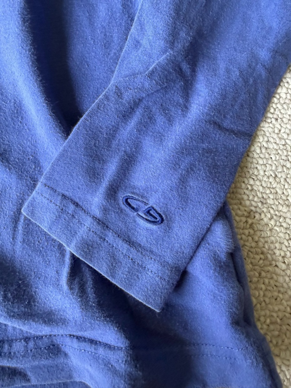 Champion Long Sleeve Scoop Neck Top Size Small - Picture 2 of 4